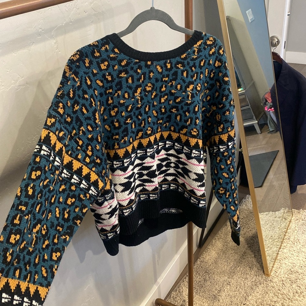 Wrangler retro long sleeve cropped sweater